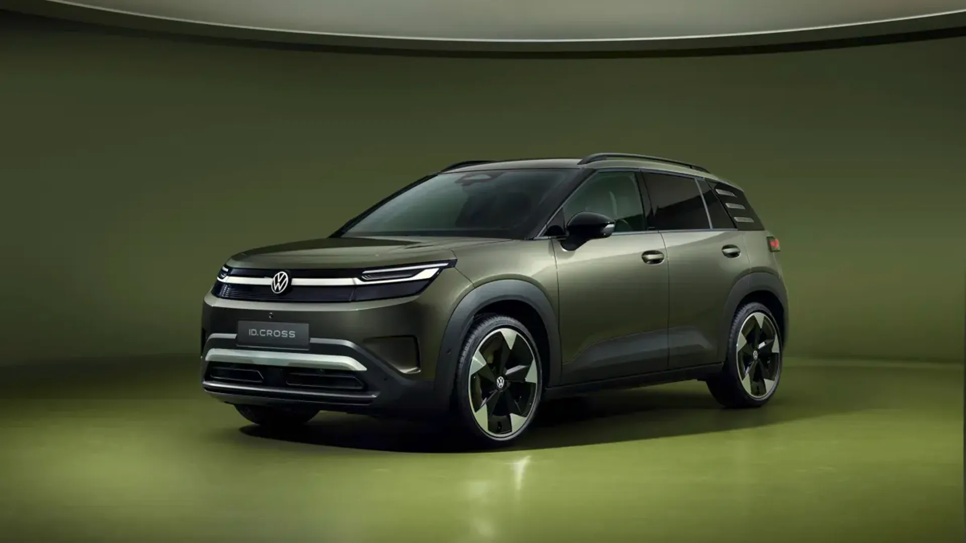 Elettronauti - Volkswagen ID. Cross Life - Blu - Esterno - Vista anteriore a tre quarti