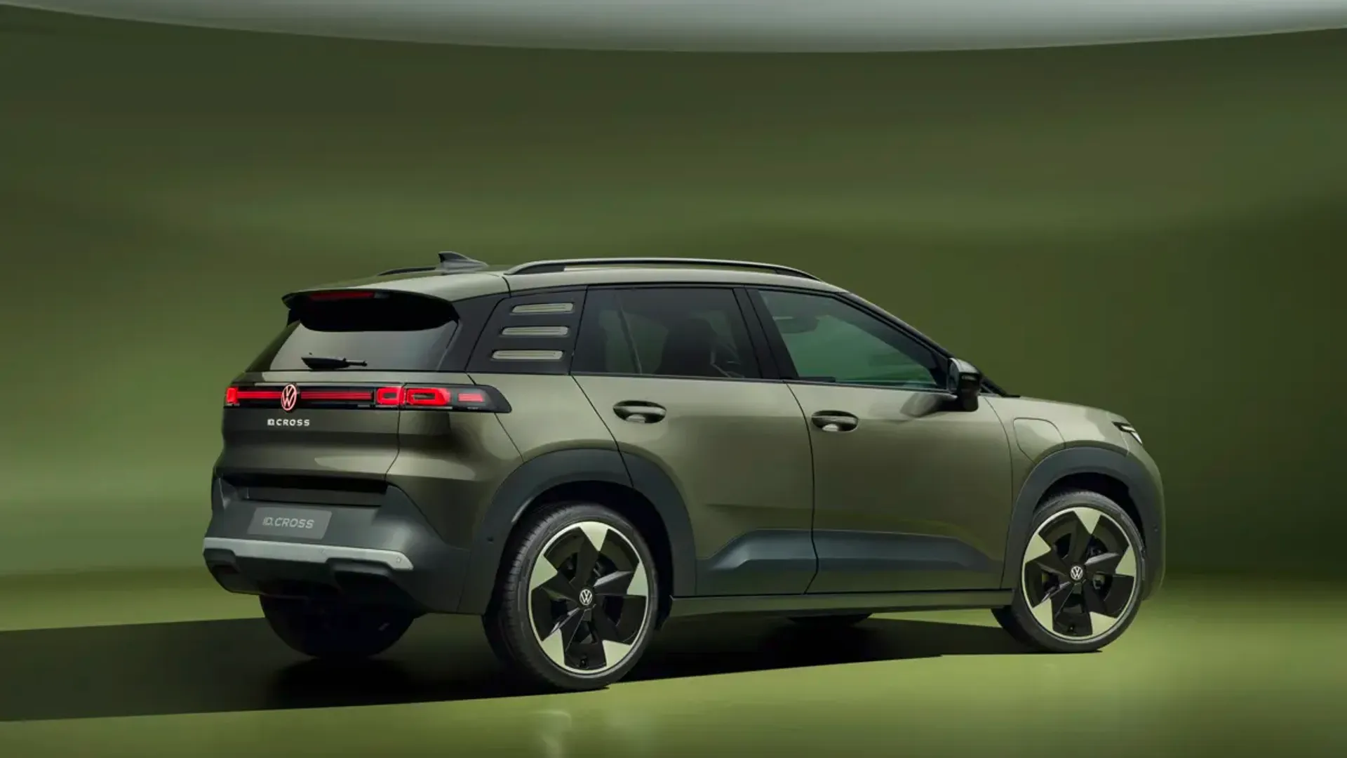 Elettronauti - Volkswagen ID. Cross Life - Bianco - Esterno - Vista anteriore a tre quarti