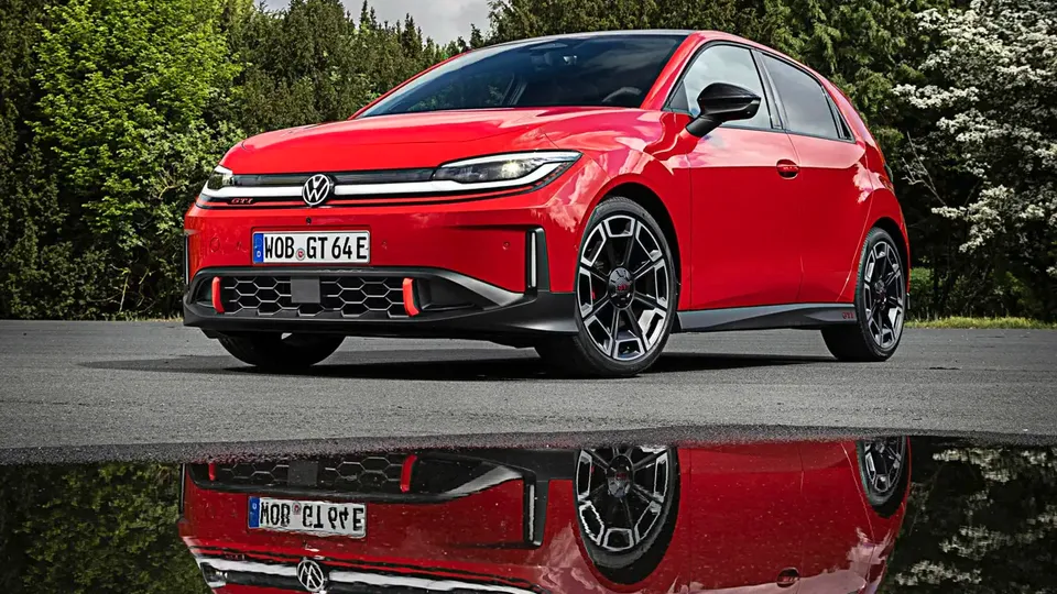 Elettronauti - Volkswagen ID. Polo GTI - Rosso - Esterno - Vista anteriore a tre quarti