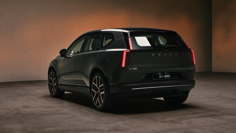 Volvo EX60 P10 AWD (MY27)
