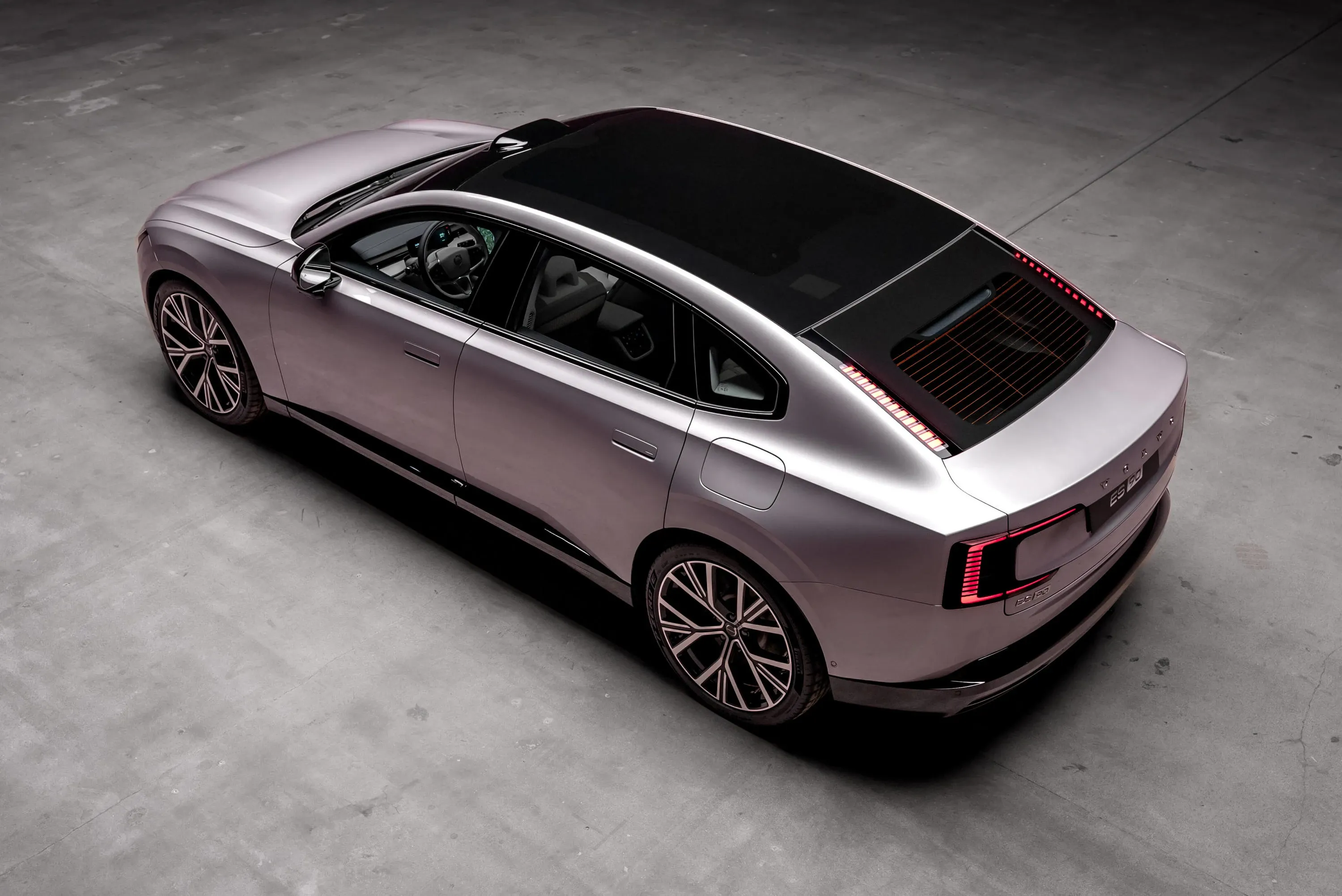 Volvo ES90 Twin Motor Performance
