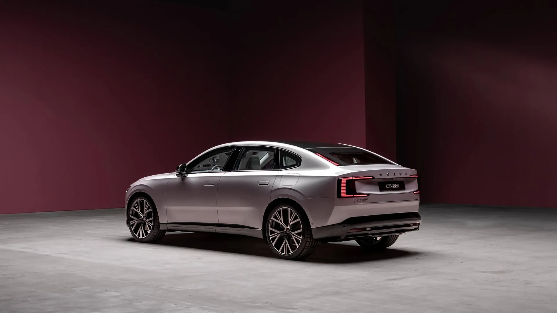 Volvo ES90 Twin Motor Performance