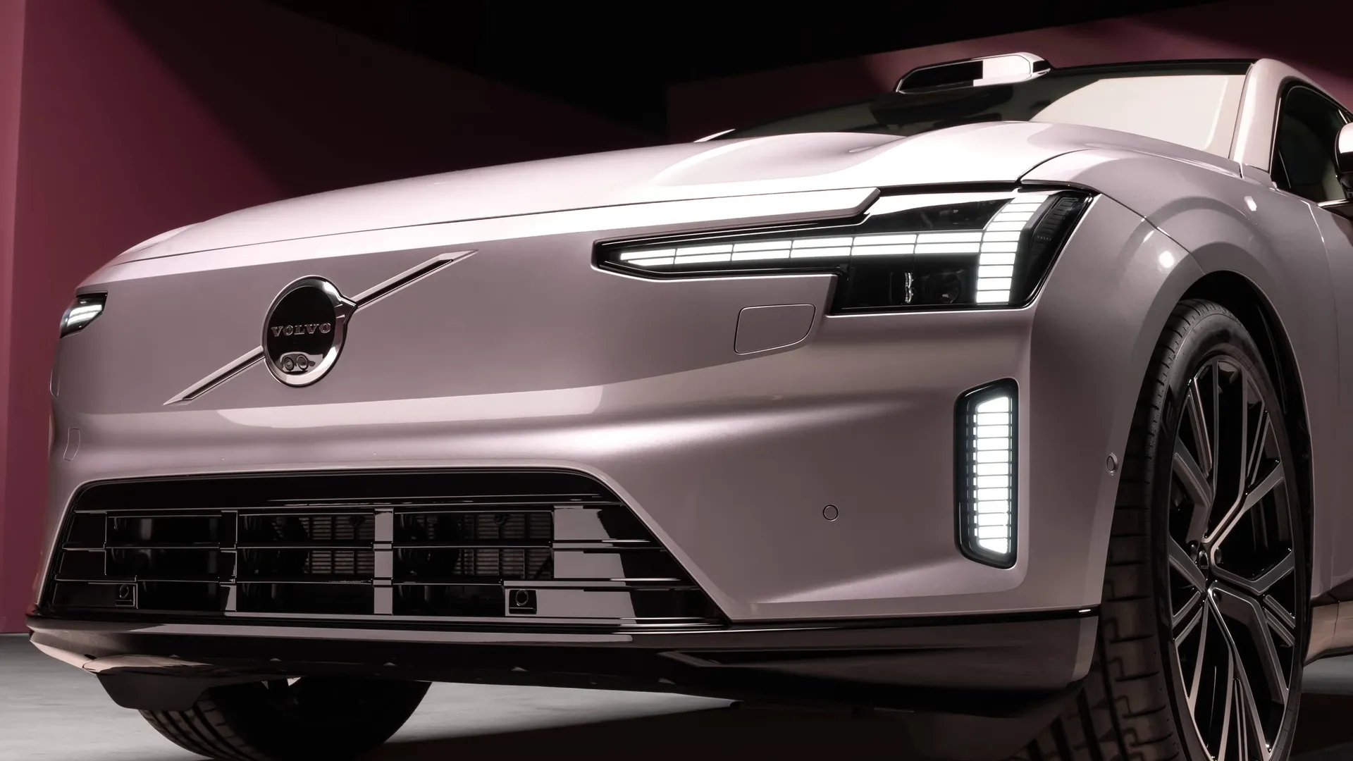 Volvo ES90 Twin Motor Performance