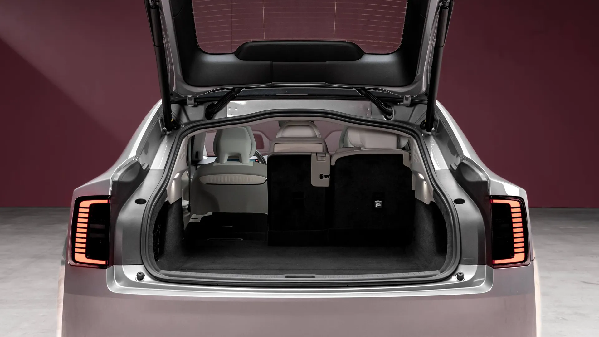 Volvo ES90 Twin Motor Performance