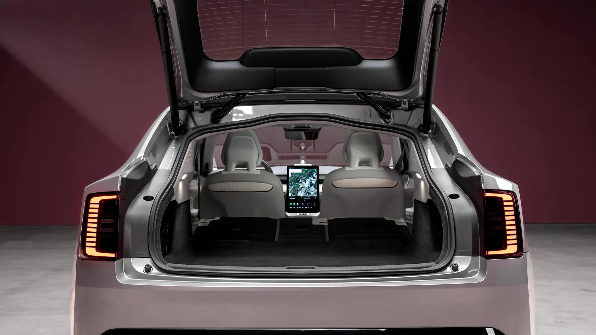 Volvo ES90 Twin Motor Performance