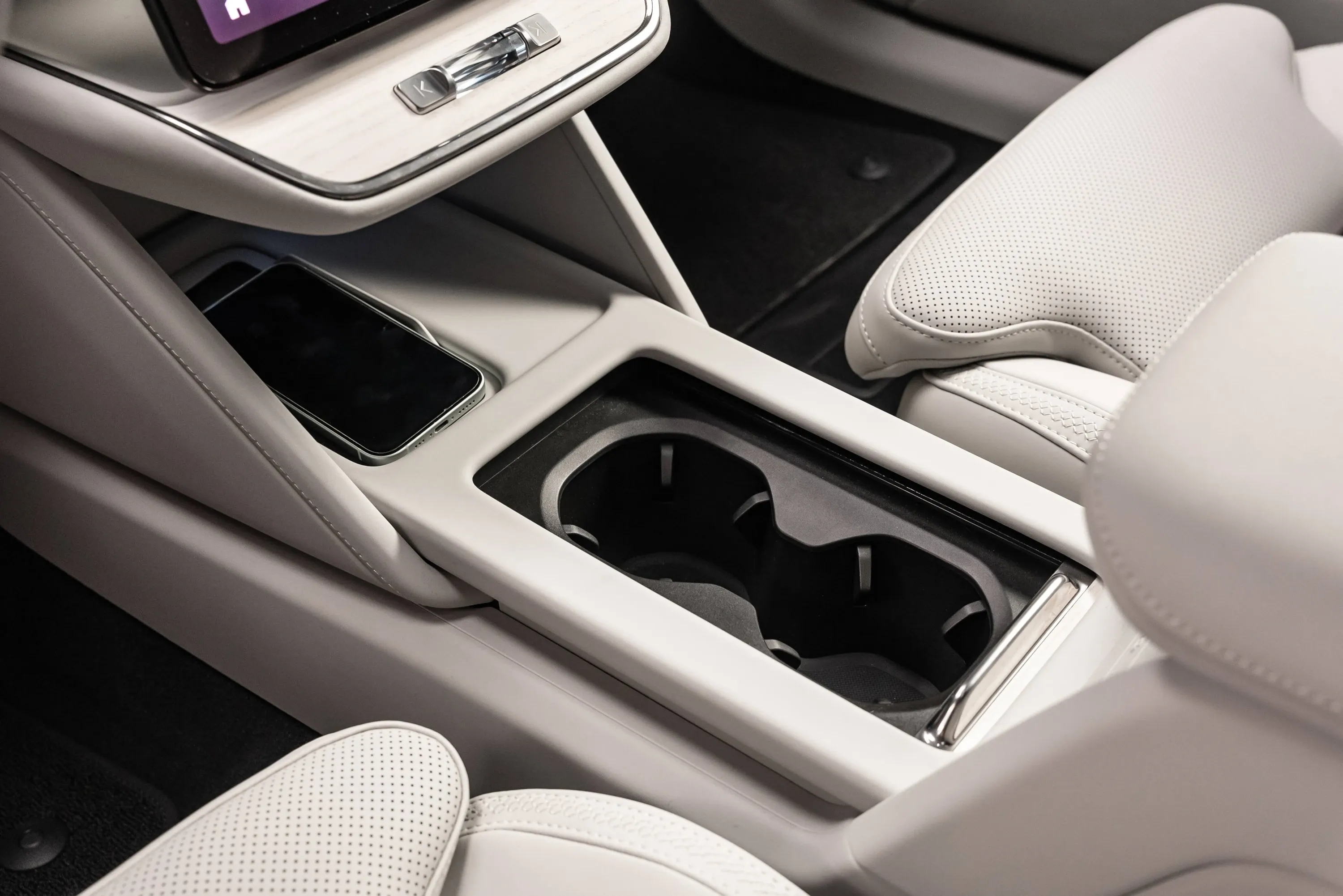 Volvo ES90 Twin Motor Performance
