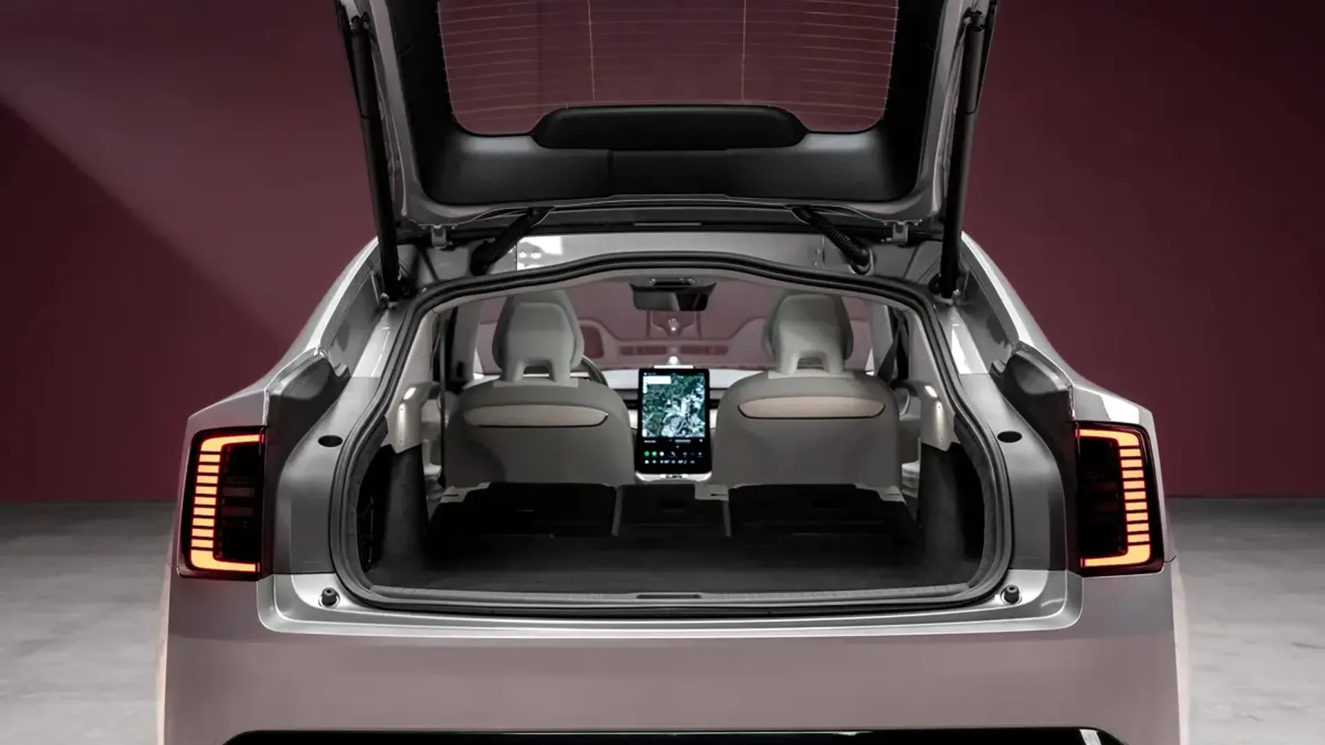 Elettronauti - Volvo ES90 Single Motor Extended Range - Vano di carico - Bagagliaio