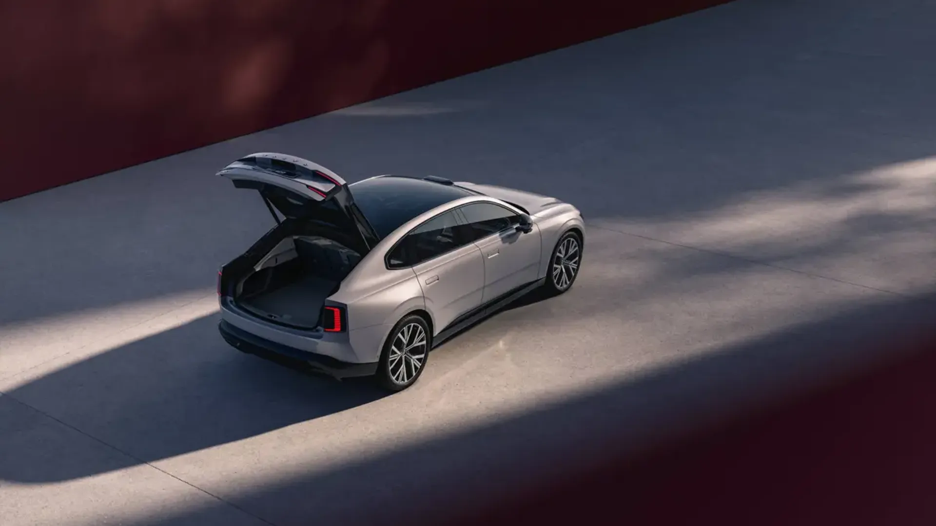 Elettronauti - Volvo ES90 Single Motor Extended Range - Grigio - Vano di carico - Bagagliaio