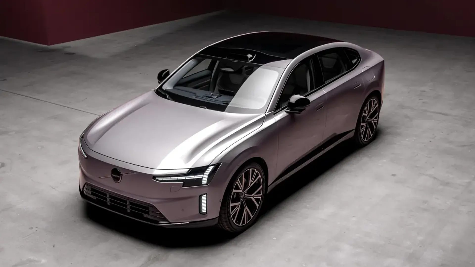 Elettronauti - Volvo ES90 Single Motor Extended Range - Nero - Esterno - Vista anteriore a tre quarti