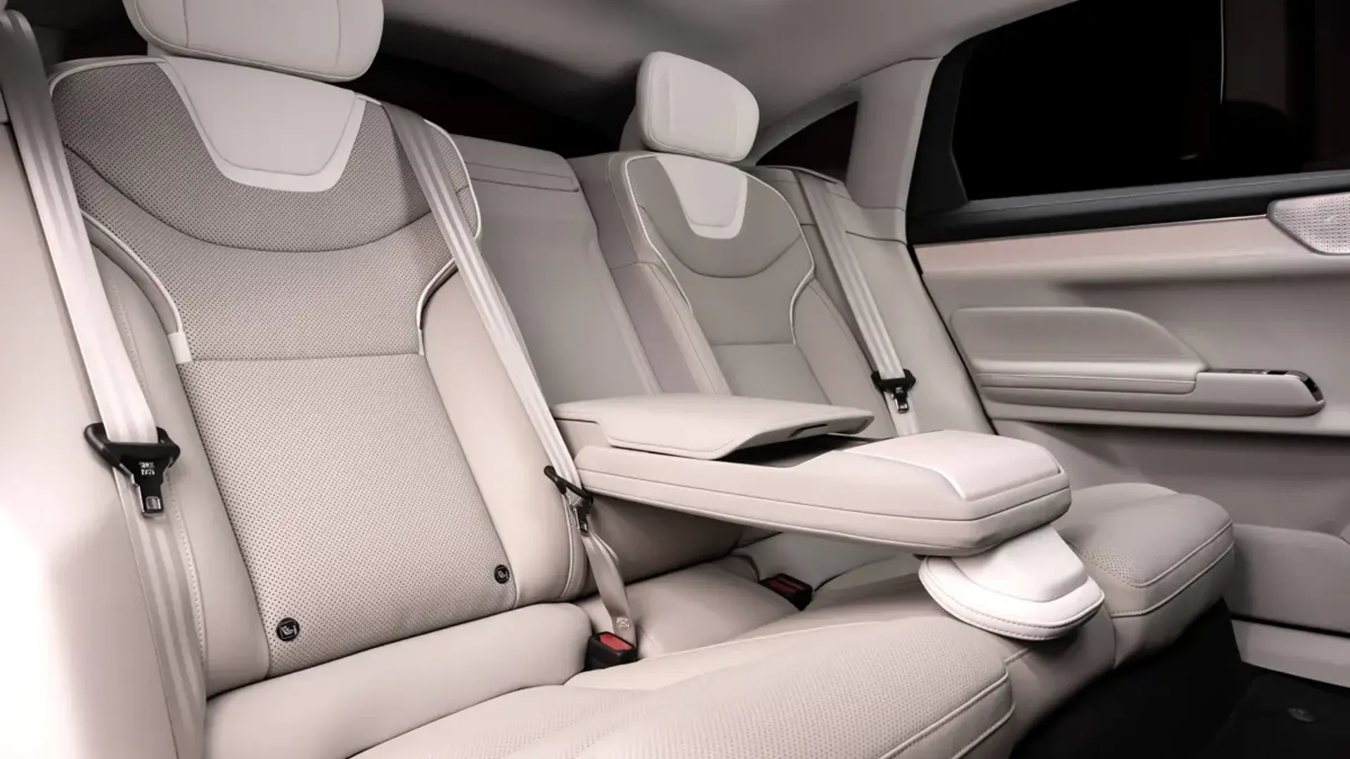 Elettronauti - Volvo ES90 Single Motor Extended Range - Grigio - Sedili - Sedili posteriori