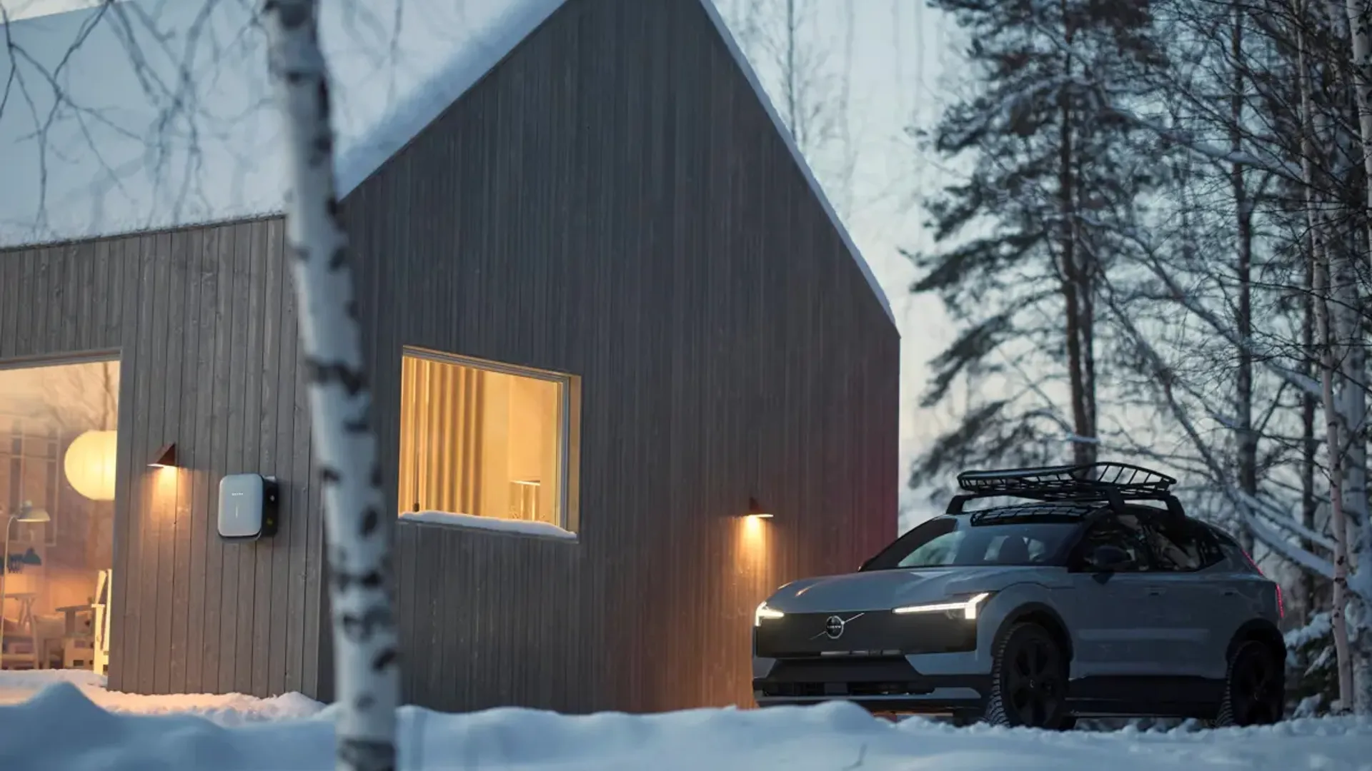 Elettronauti - Volvo EX30 Cross Country P5 Long Range - Copper - Esterno - Vista anteriore a tre quarti