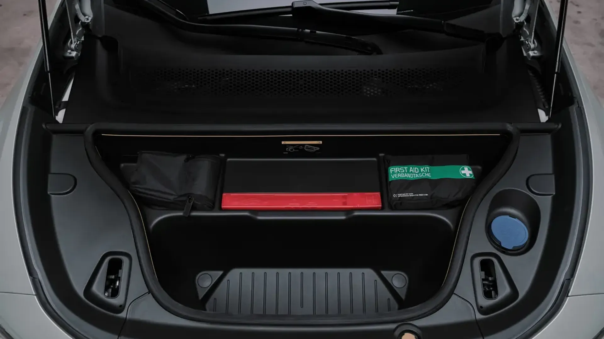 Elettronauti - Volvo EX60 P12 AWD - Vano di carico - Bagagliaio anteriore