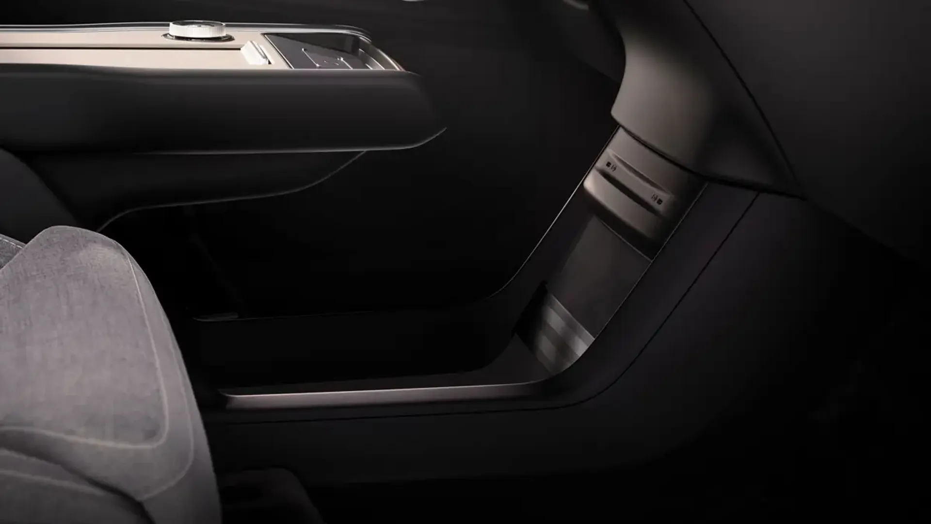 Elettronauti - Volvo EX90 Single Motor - Plancia - Vista della plancia