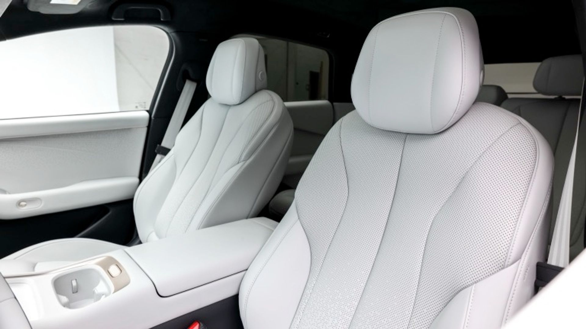 XPENG P7+ RWD Standard Range (MY26)