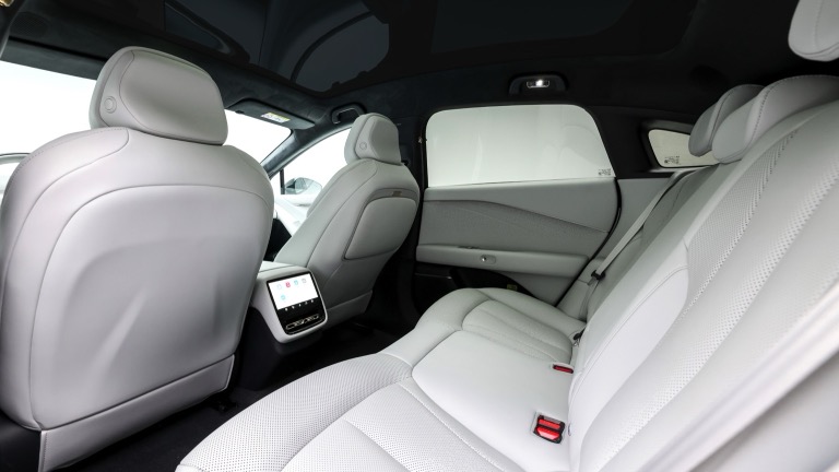 XPENG P7+ RWD Standard Range (MY26)