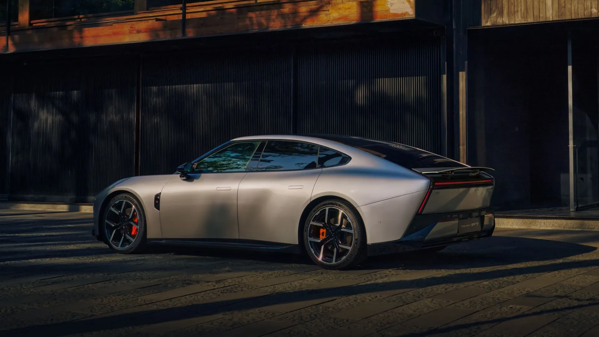 XPENG P7 750 AWD Performance