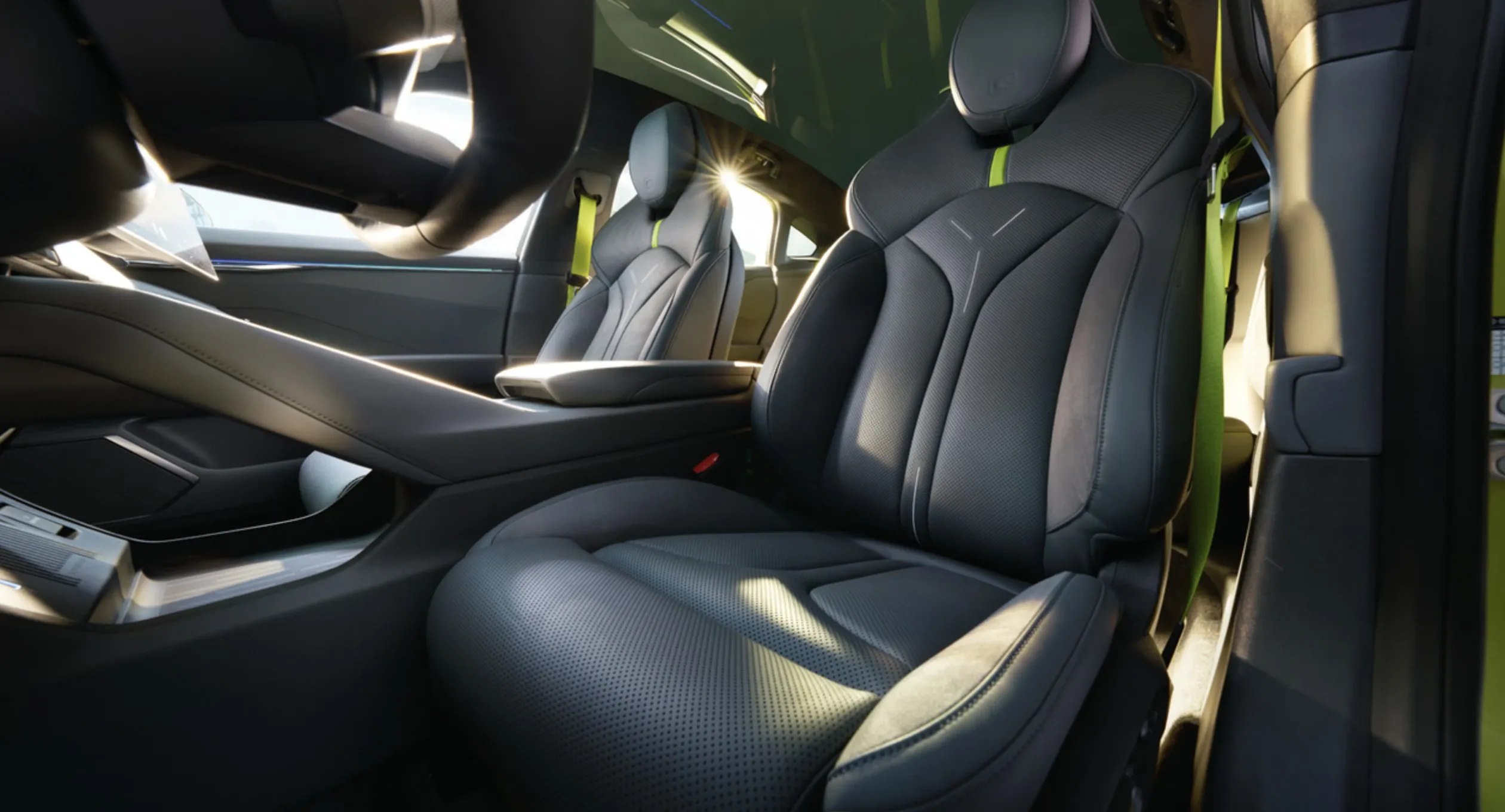 XPENG P7 750 AWD Performance