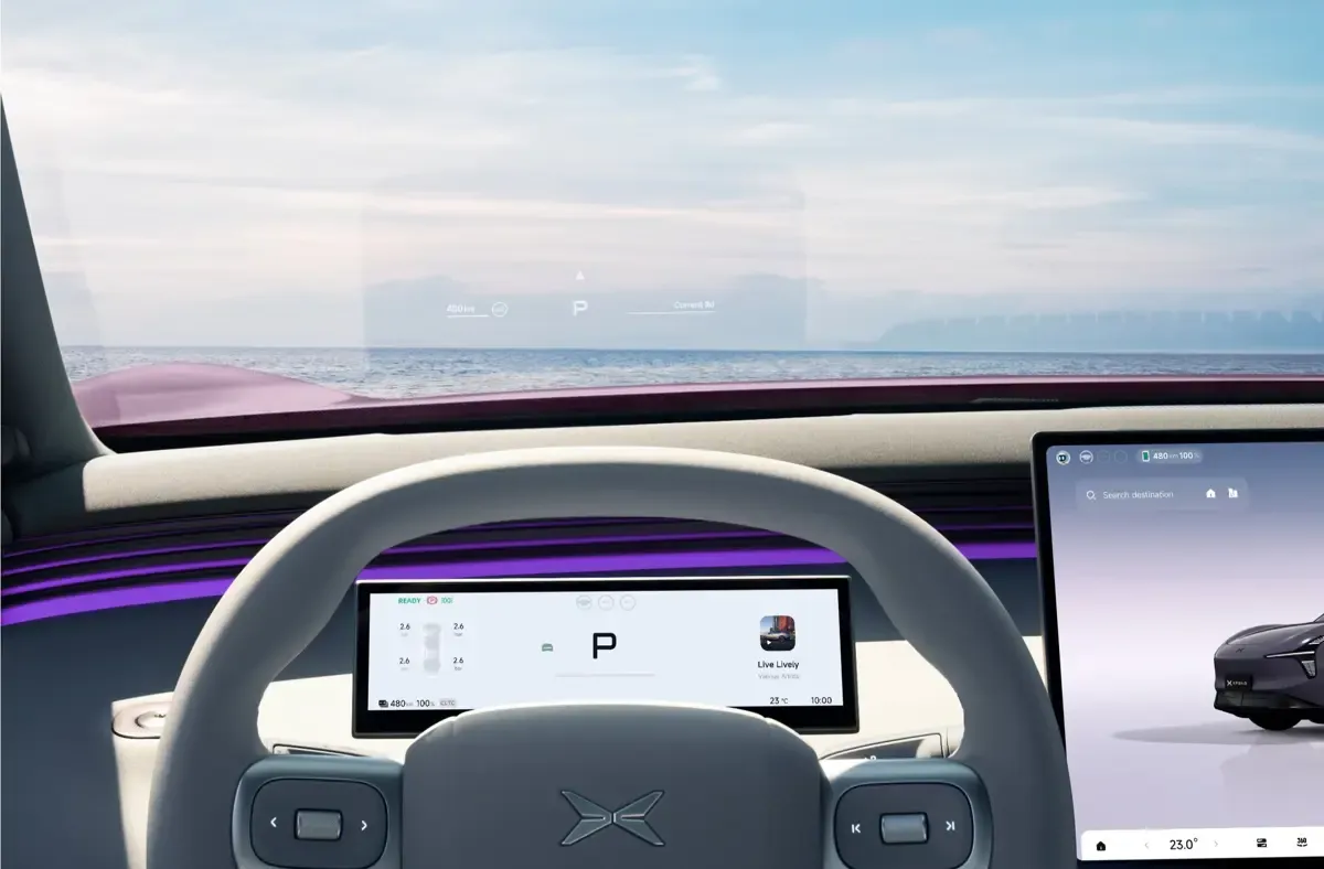 Elettronauti - XPENG L03 71.2 kWh AWD Performance - Infotainment - Vista della plancia