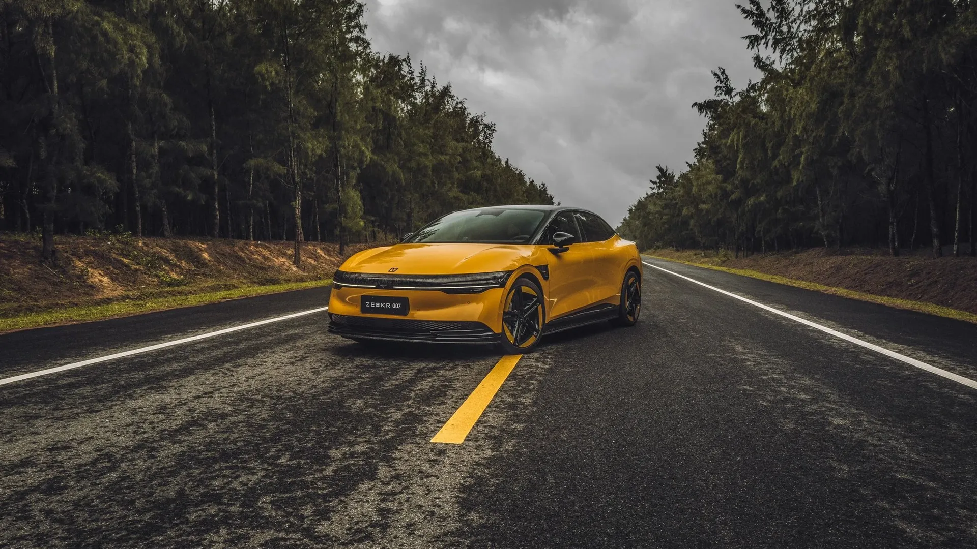 Zeekr 007 AWD Performance