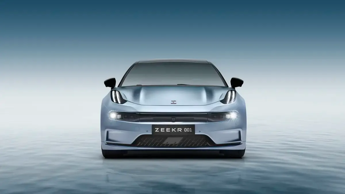 Elettronauti - Zeekr 001 Privilege AWD - Bianco - Esterno - Vista anteriore