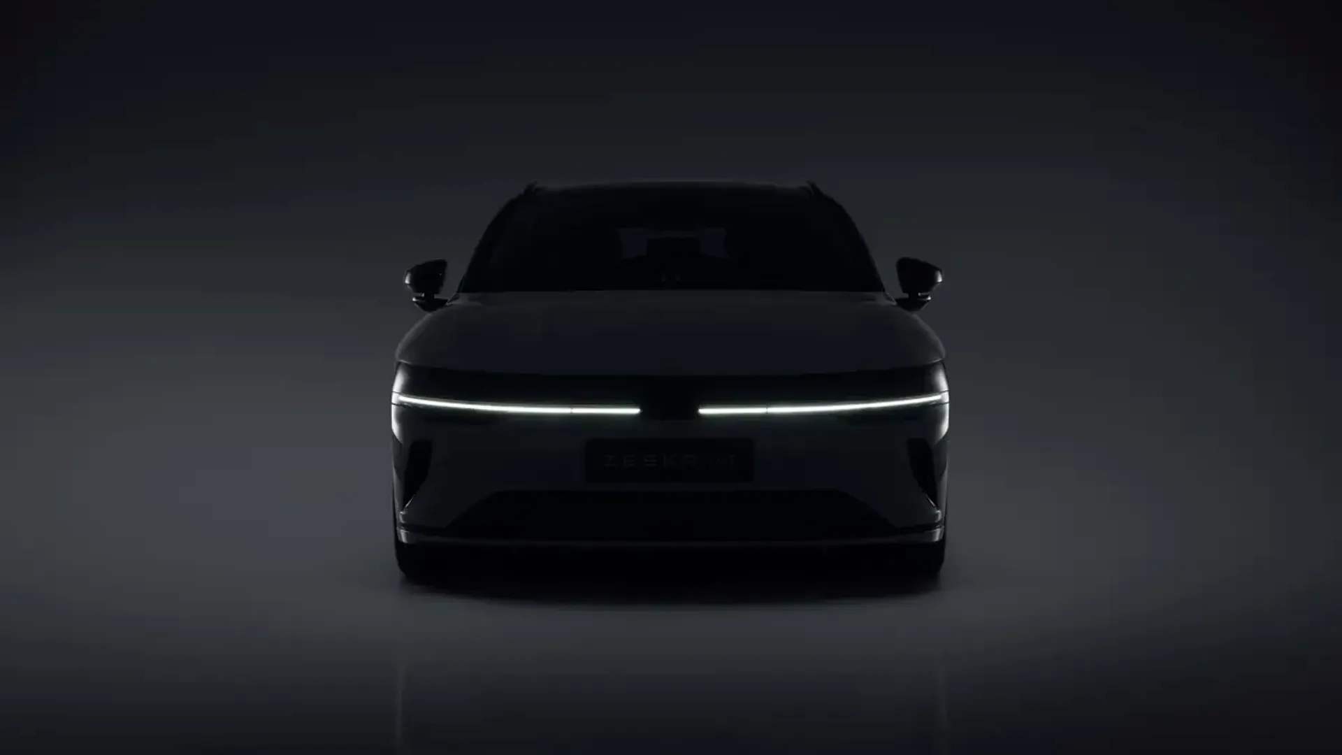 Elettronauti - Zeekr 7GT Long Range RWD - Esterno - Vista anteriore