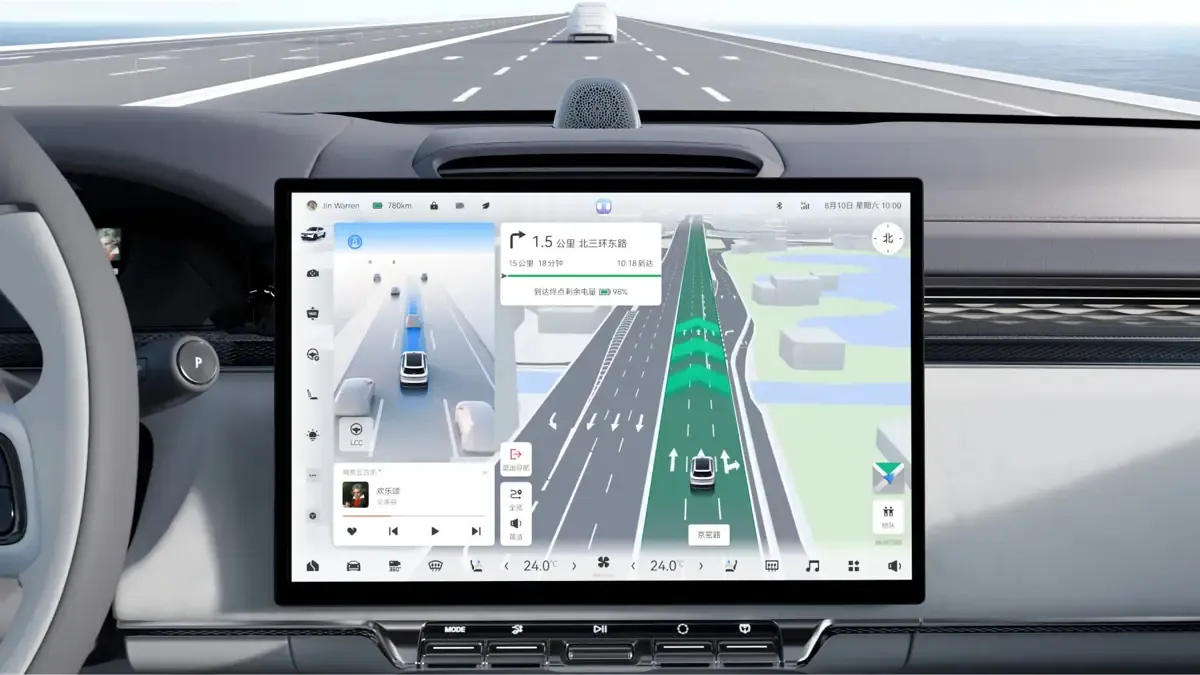 Elettronauti - Zeekr 7X Core RWD - Infotainment - Vista della plancia